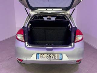 RENAULT Clio usata 11
