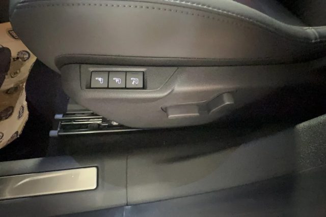 ALFA ROMEO Junior usata, con Volante in pelle