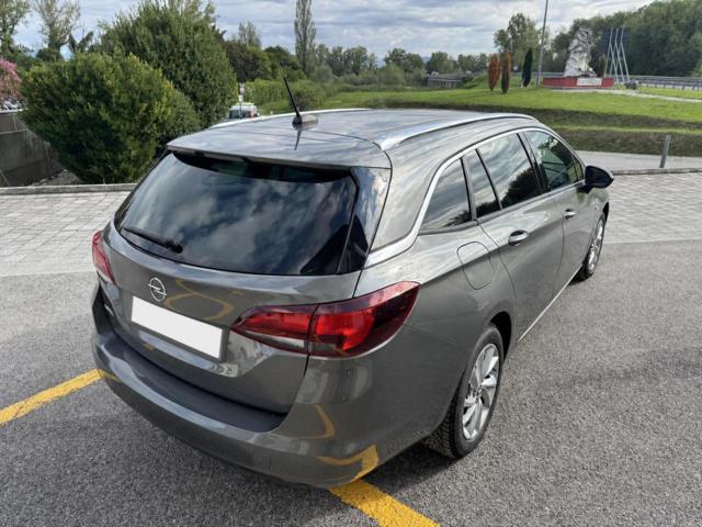 OPEL Astra usata, con Autoradio