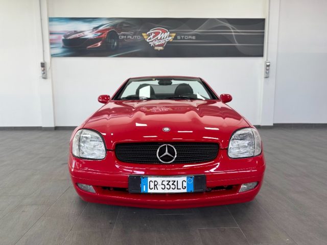 MERCEDES-BENZ SLK 200 usata, con Airbag