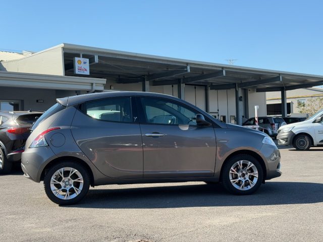 LANCIA Ypsilon usata, con Climatizzatore