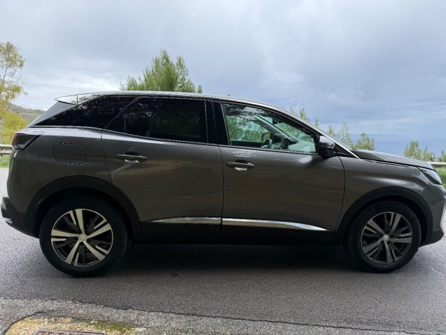PEUGEOT 3008 usata, con Climatizzatore
