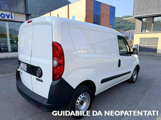 FIAT Doblo usata, con Airbag