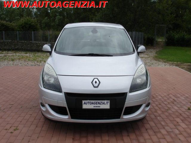 RENAULT Scenic usata 4