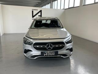 MERCEDES-BENZ GLA 250 usata, con Airbag