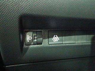 PEUGEOT 208 usata, con Specchietti laterali elettrici