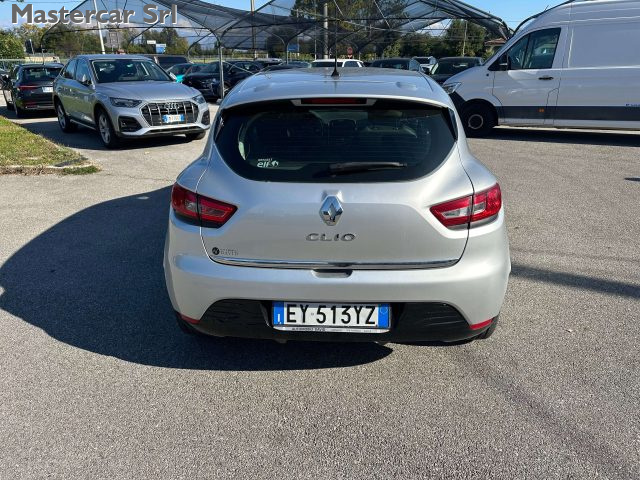 RENAULT Clio usata, con Cruise Control