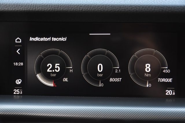 ALFA ROMEO Stelvio usata, con Sedile posteriore sdoppiato