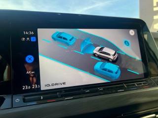 VOLKSWAGEN Golf usata, con Controllo elettronico della corsia