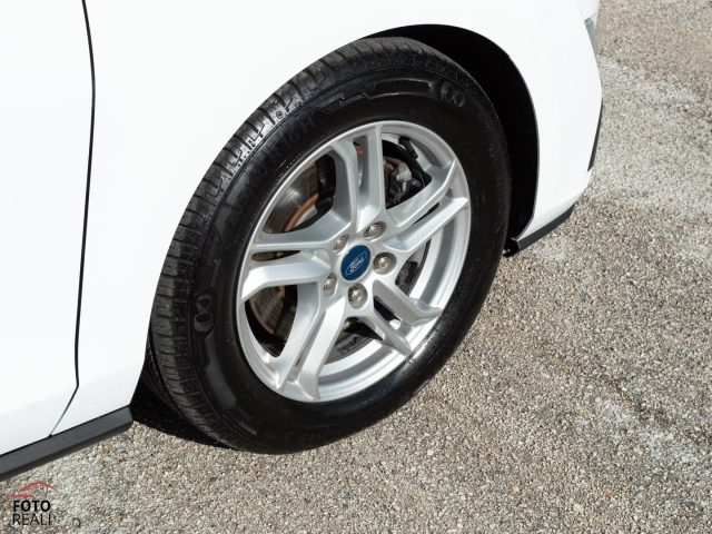 FORD Focus usata, con USB