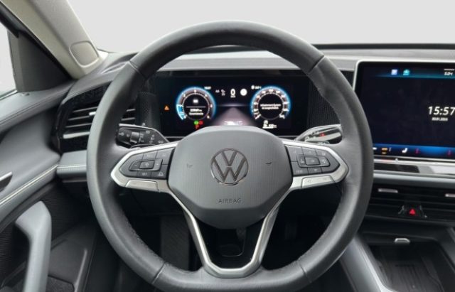 VOLKSWAGEN Passat usata, con Controllo automatico clima