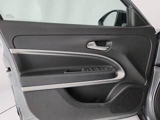 JEEP Avenger usata, con Luci diurne LED