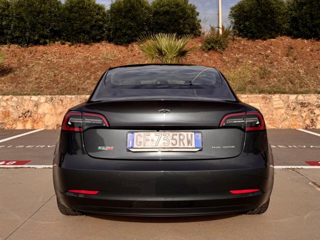 TESLA Model 3 usata, con Boardcomputer