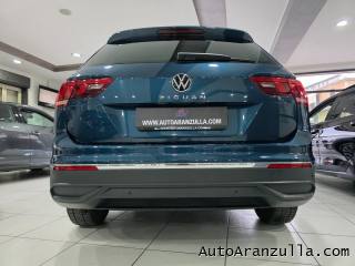 VOLKSWAGEN Tiguan usata, con Autoradio digitale
