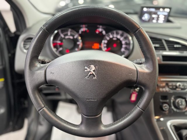 PEUGEOT 5008 usata, con Vivavoce