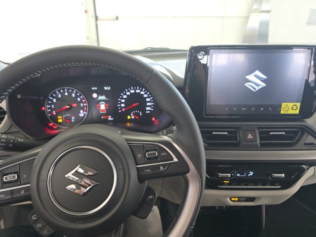 SUZUKI Swift usata, con Controllo automatico clima