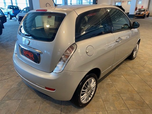 LANCIA Ypsilon usata, con Alzacristalli elettrici