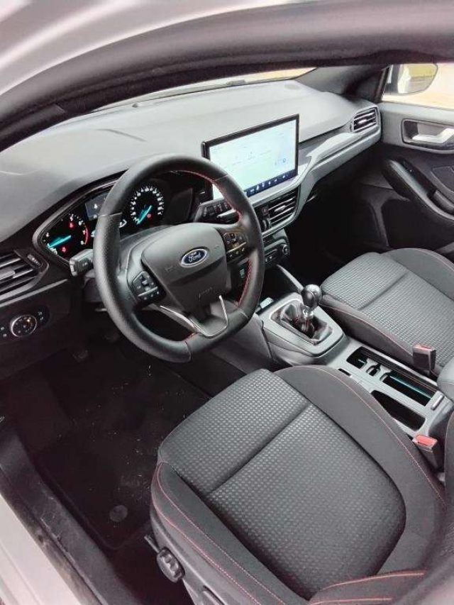 FORD Focus usata, con Park Distance Control