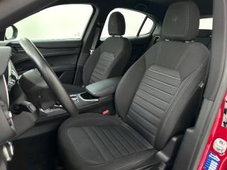 ALFA ROMEO Stelvio usata, con Controllo automatico clima