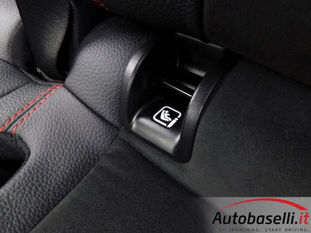 MERCEDES-BENZ GLB 200 usata, con Android Auto