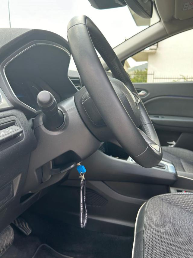 RENAULT Captur usata, con Servosterzo