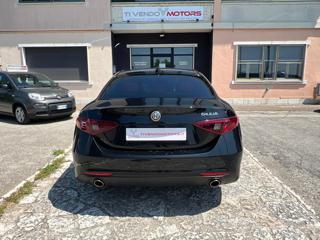 ALFA ROMEO Giulia usata, con Autoradio