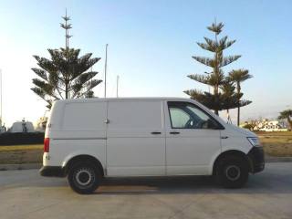 VOLKSWAGEN Transporter usata, con Fari LED