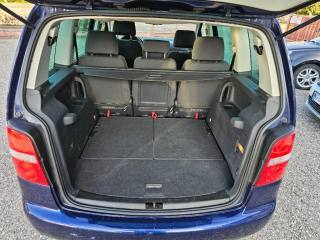 VOLKSWAGEN Touran usata, con Fendinebbia
