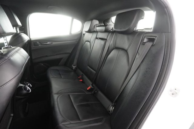 ALFA ROMEO Stelvio usata 9
