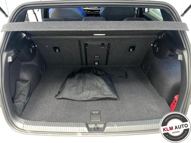 VOLKSWAGEN Golf usata, con Autoradio
