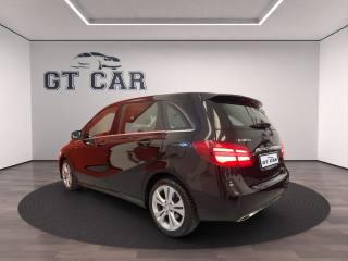 MERCEDES-BENZ B 180 usata, con Autoradio