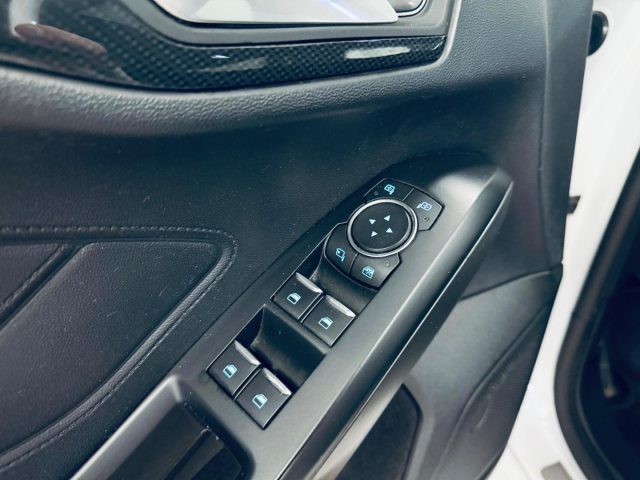 FORD Focus usata, con Servosterzo