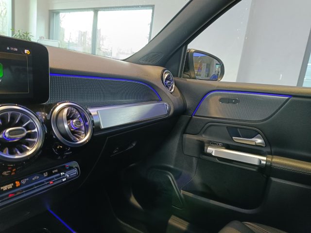 MERCEDES-BENZ GLB 200 usata, con ESP