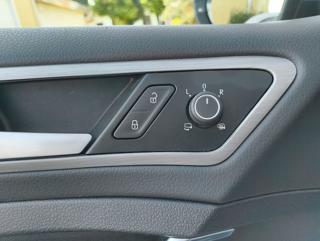 VOLKSWAGEN Golf usata, con Chiusura centralizzata
