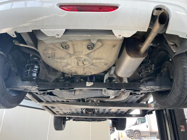 OPEL Corsa usata, con Touch screen