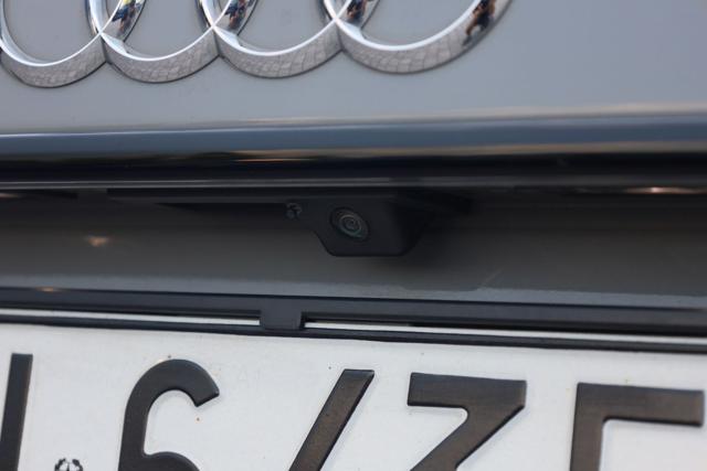 AUDI RS4 usata, con Riconoscimento dei segnali stradali