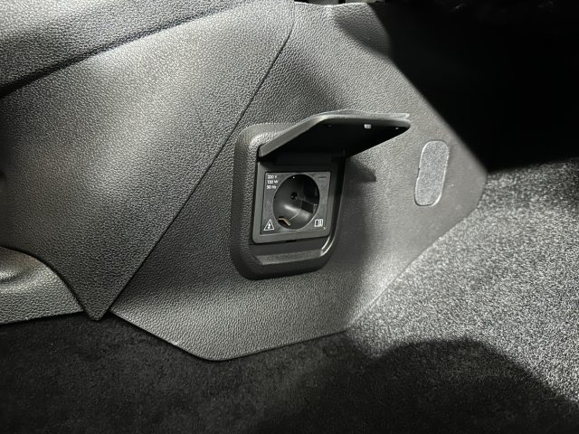 FIAT Doblo usata, con Fari LED