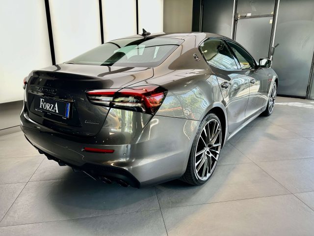 MASERATI Ghibli usata, con Autoradio