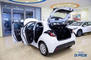 TOYOTA Yaris usata, con Park Distance Control