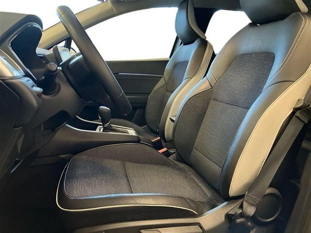 RENAULT Captur usata, con Sistema di navigazione