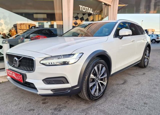 VOLVO V90 Cross Country usata, con ABS