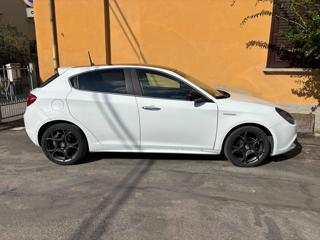 ALFA ROMEO Giulietta usata, con Airbag