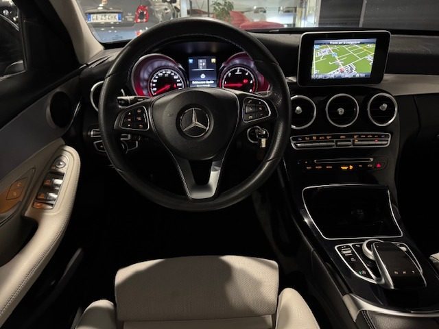 MERCEDES-BENZ C 220 usata, con Cronologia tagliandi