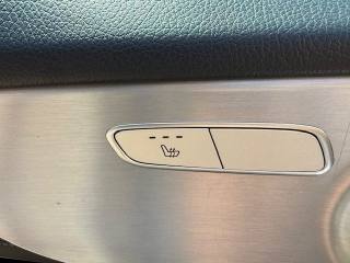 MERCEDES-BENZ C 220 usata, con Lettore CD