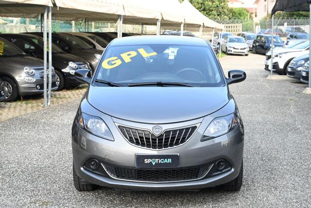 LANCIA Ypsilon usata, con Airbag