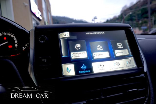 PEUGEOT 208 usata, con Cruise Control