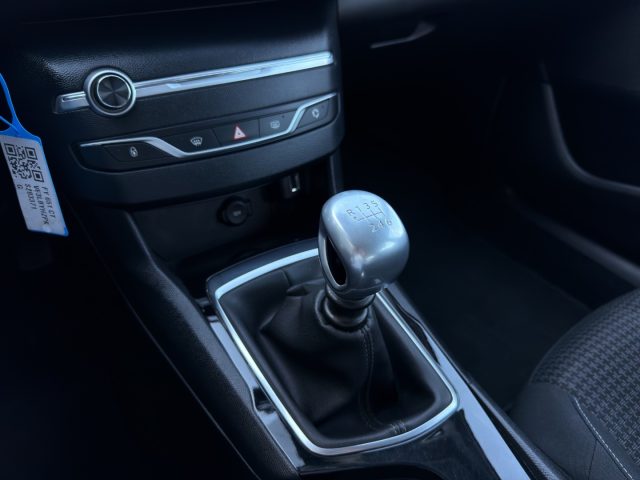 PEUGEOT 308 usata, con Sistema di navigazione