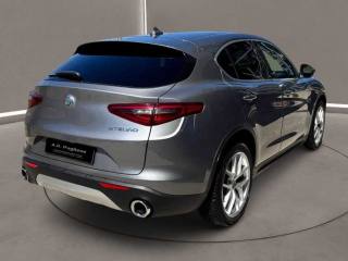 ALFA ROMEO Stelvio usata, con Autoradio