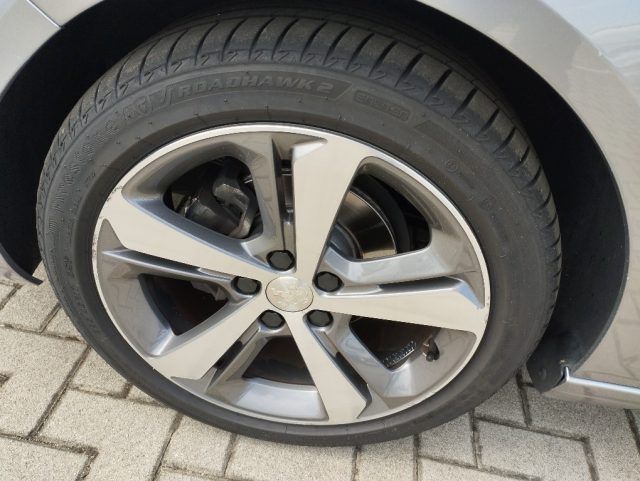 PEUGEOT 308 usata, con Climatizzatore