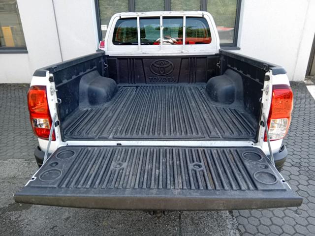 TOYOTA Hilux usata, con ESP